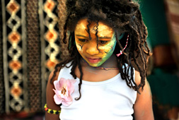 aborigène danse traditionelle maquillage enfant peintures corporelle