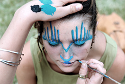 aborigène danse traditionelle maquillage enfant peintures corporelle