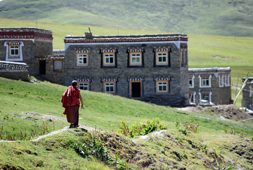 Village tibétain monastique Tagong