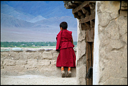 ladakh moine monastère tikseyoudhiste